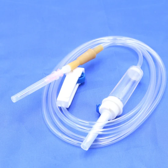 Fournitures médicales jetables Fabricant professionnel Set de perfusion avec Luer Slip ou Luer Lock
